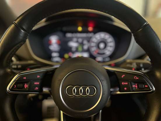 AUDI-TT-2017