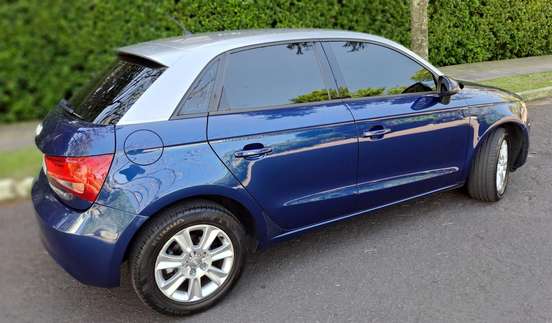AUDI-A1-2014
