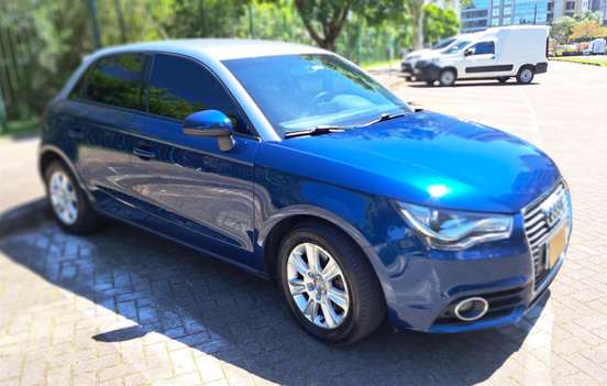 AUDI-A1-2014