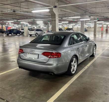 AUDI-A4-2008