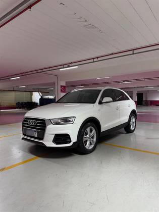 AUDI Q3 1.4 TFSI AMBITION GASOLINA 4P S TRONIC
