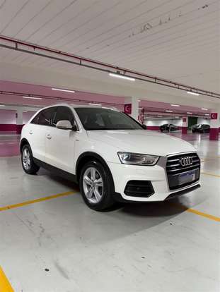 AUDI-Q3-2015
