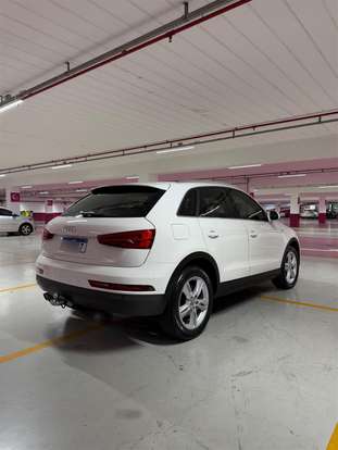 AUDI-Q3-2015