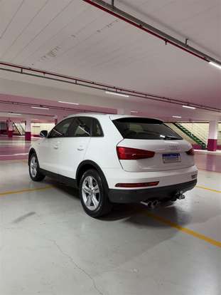 AUDI-Q3-2015