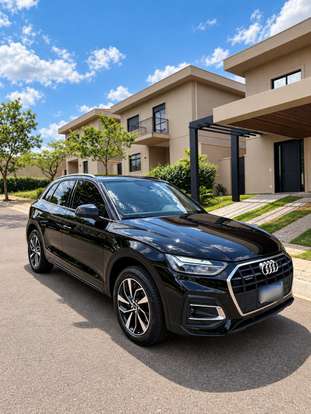 AUDI-Q5-2021