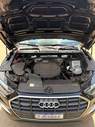 AUDI-Q5-2021