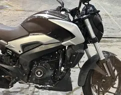 BAJAJ DOMINAR 250 BAJAJ DOMINAR 250