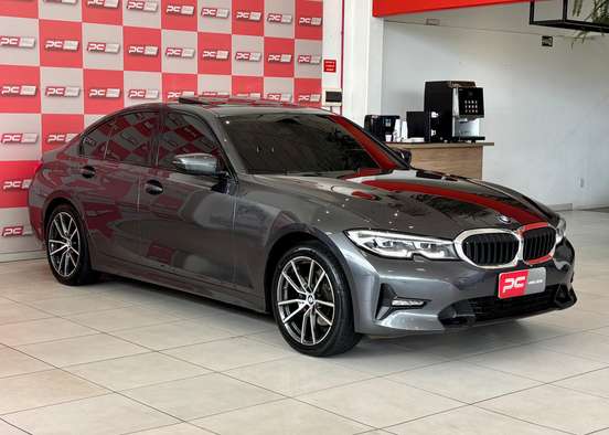 BMW-320i-2020