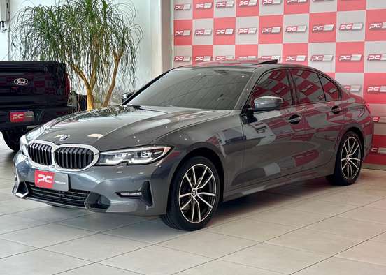 BMW-320i-2020