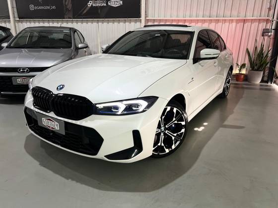 BMW 330e 2.0 16V TURBO HÍBRIDO M SPORT AUTOMÁTICO