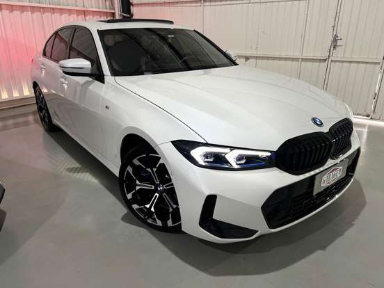 BMW-330e-2.0 16V TURBO HÍBRIDO M SPORT AUTOMÁTICO BMW-330e-2024