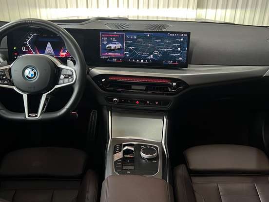 BMW-330e-2.0 16V TURBO HÍBRIDO M SPORT AUTOMÁTICO BMW-330e-2024