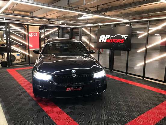 BMW-530i-2.0 16V TURBO GASOLINA M SPORT AUTOMÁTICO BMW-530i-2017