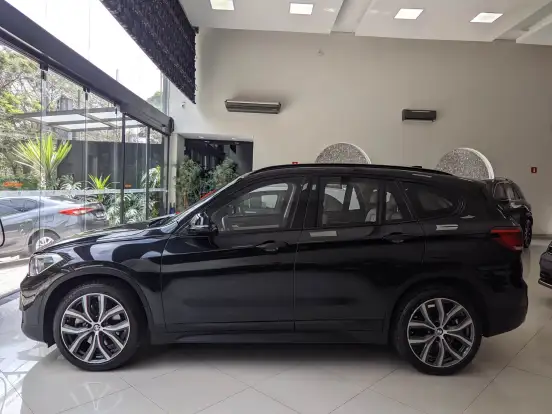 BMW-X1-2.0 16V TURBO ACTIVEFLEX SDRIVE20I GP 4P AUTOMÁTICO BMW-X1-2022