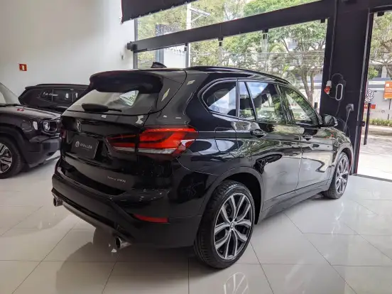 BMW-X1-2.0 16V TURBO ACTIVEFLEX SDRIVE20I GP 4P AUTOMÁTICO BMW-X1-2022