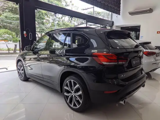 BMW-X1-2.0 16V TURBO ACTIVEFLEX SDRIVE20I GP 4P AUTOMÁTICO BMW-X1-2022