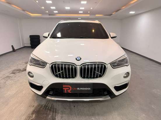BMW-X1-2.0 16V TURBO ACTIVEFLEX SDRIVE20I 4P AUTOMÁTICO BMW-X1-2018