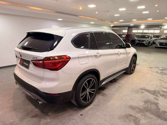 BMW-X1-2.0 16V TURBO ACTIVEFLEX SDRIVE20I 4P AUTOMÁTICO BMW-X1-2018
