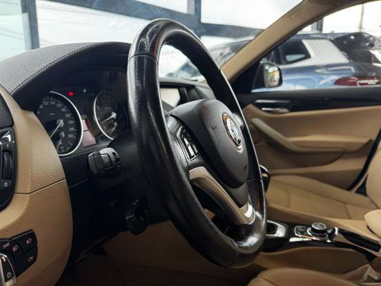 BMW-X1-2.0 16V TURBO ACTIVEFLEX SDRIVE20I 4P AUTOMÁTICO BMW-X1-2015