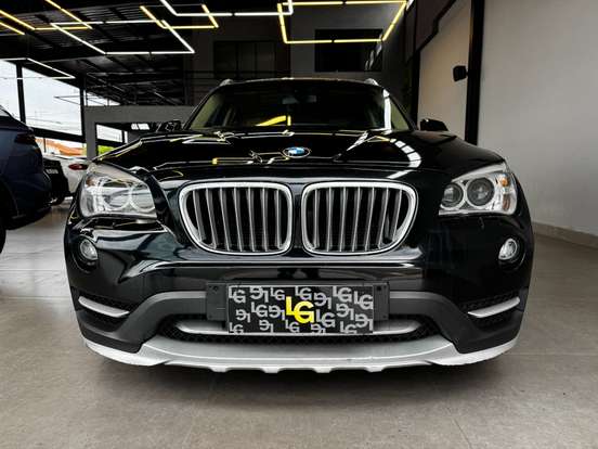 BMW-X1-2015