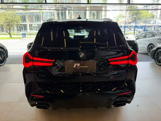 BMW-X3-2022