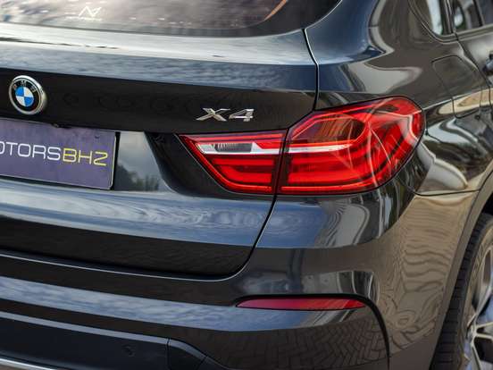 BMW-X4-2017