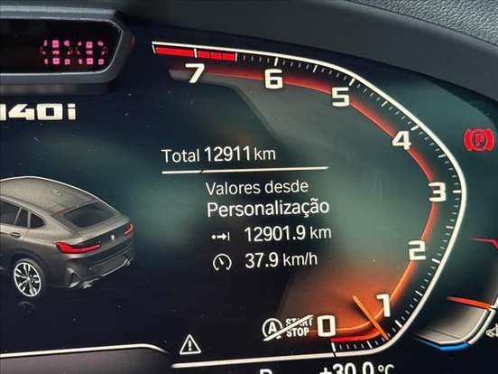 BMW-X4-2024