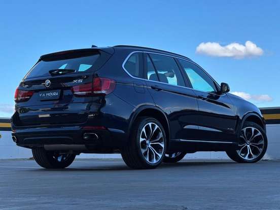 BMW-X5-2018