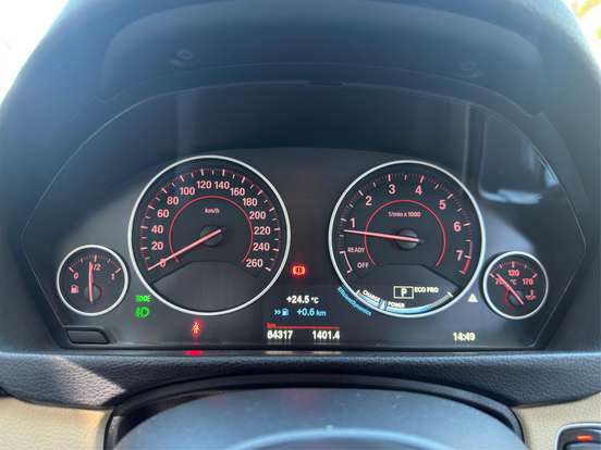 BMW-320i-2017