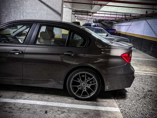 BMW-320i-2.0 SPORT GP 16V TURBO GASOLINA 4P AUTOMÁTICO BMW-320i-2012