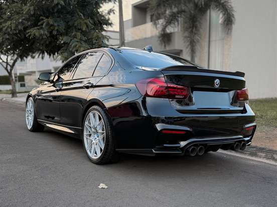 BMW-328i-2.0 M SPORT 16V ACTIVEFLEX 4P AUTOMÁTICO BMW-328i-2018