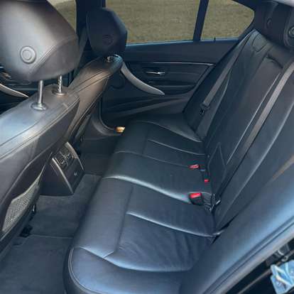 BMW-328i-2018
