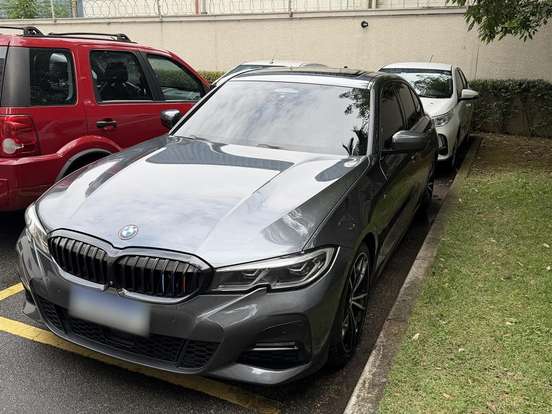 BMW-330i-2.0 16V TURBO GASOLINA M SPORT AUTOMÁTICO BMW-330i-2019