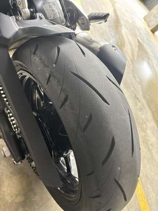 BMW-F 900 R SPORT PLUS-2024