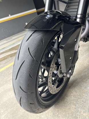 BMW-F 900 R SPORT PLUS-2024
