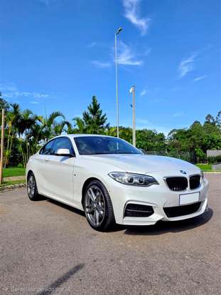 BMW-M 235i-2014