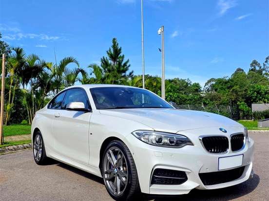 BMW-M 235i-3.0 I6 TURBO GASOLINA 2P AUTOMÁTICO BMW-M 235i-2014