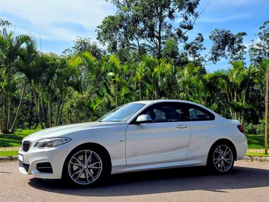 BMW-M 235i-3.0 I6 TURBO GASOLINA 2P AUTOMÁTICO BMW-M 235i-2014