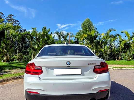 BMW-M 235i-3.0 I6 TURBO GASOLINA 2P AUTOMÁTICO BMW-M 235i-2014