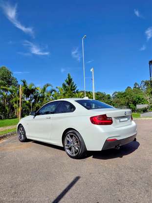 BMW-M 235i-2014