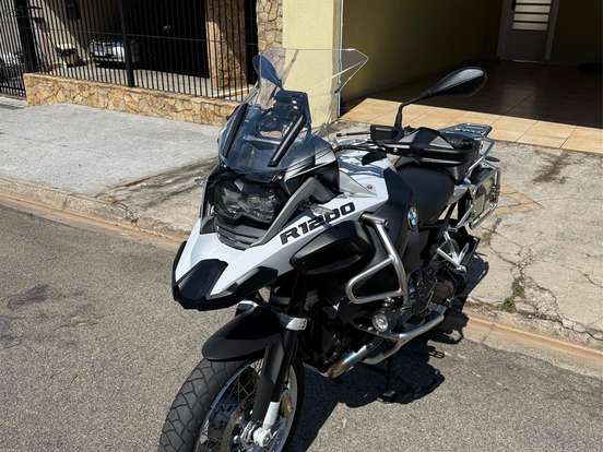 BMW-R 1200 GS ADVENTURE PREMIUM + RALLYE BMW-R 1200 GS ADVENTURE PREMIUM + RALLYE-2018
