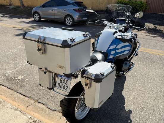 BMW-R 1200 GS ADVENTURE PREMIUM + RALLYE BMW-R 1200 GS ADVENTURE PREMIUM + RALLYE-2018
