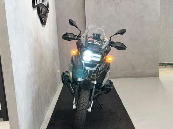 BMW-R 1250 GS PREMIUM TRIPLE BLACK BMW-R 1250 GS PREMIUM TRIPLE BLACK-2023