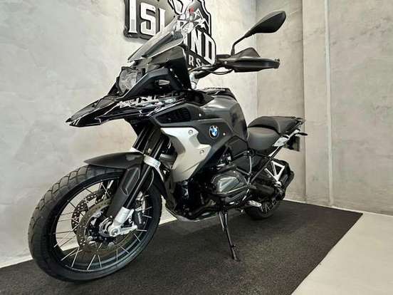 BMW-R 1250 GS PREMIUM TRIPLE BLACK BMW-R 1250 GS PREMIUM TRIPLE BLACK-2023
