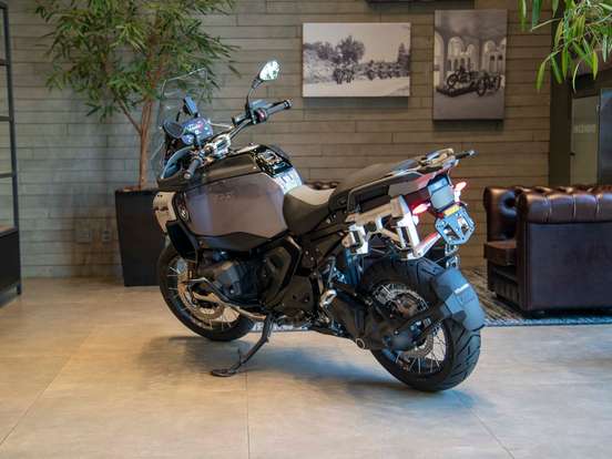 BMW-R 1300 GS ADVENTURE TRIPLE BLACK BMW-R 1300 GS ADVENTURE TRIPLE BLACK-2026