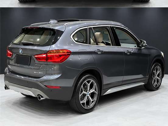 BMW-X1-2.0 16V TURBO ACTIVEFLEX SDRIVE20I X-LINE 4P AUTOMÁTICO BMW-X1-2019