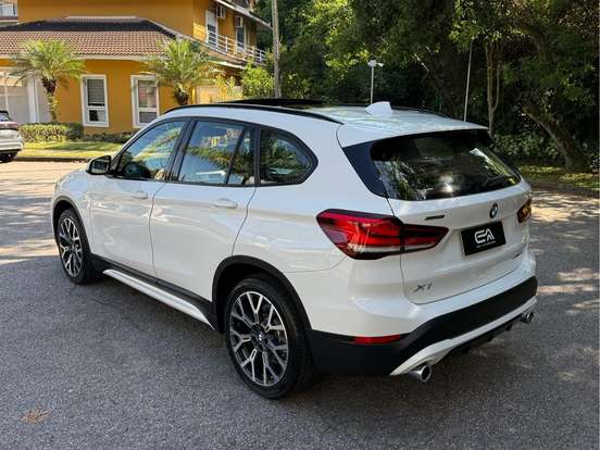 BMW-X1-2.0 16V TURBO ACTIVEFLEX XDRIVE25I SPORT 4P AUTOMÁTICO BMW-X1-2021