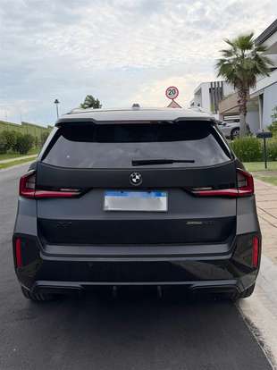 BMW-X1-2024