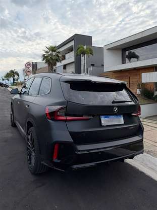 BMW-X1-2024