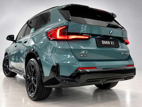 BMW-X1-2024
